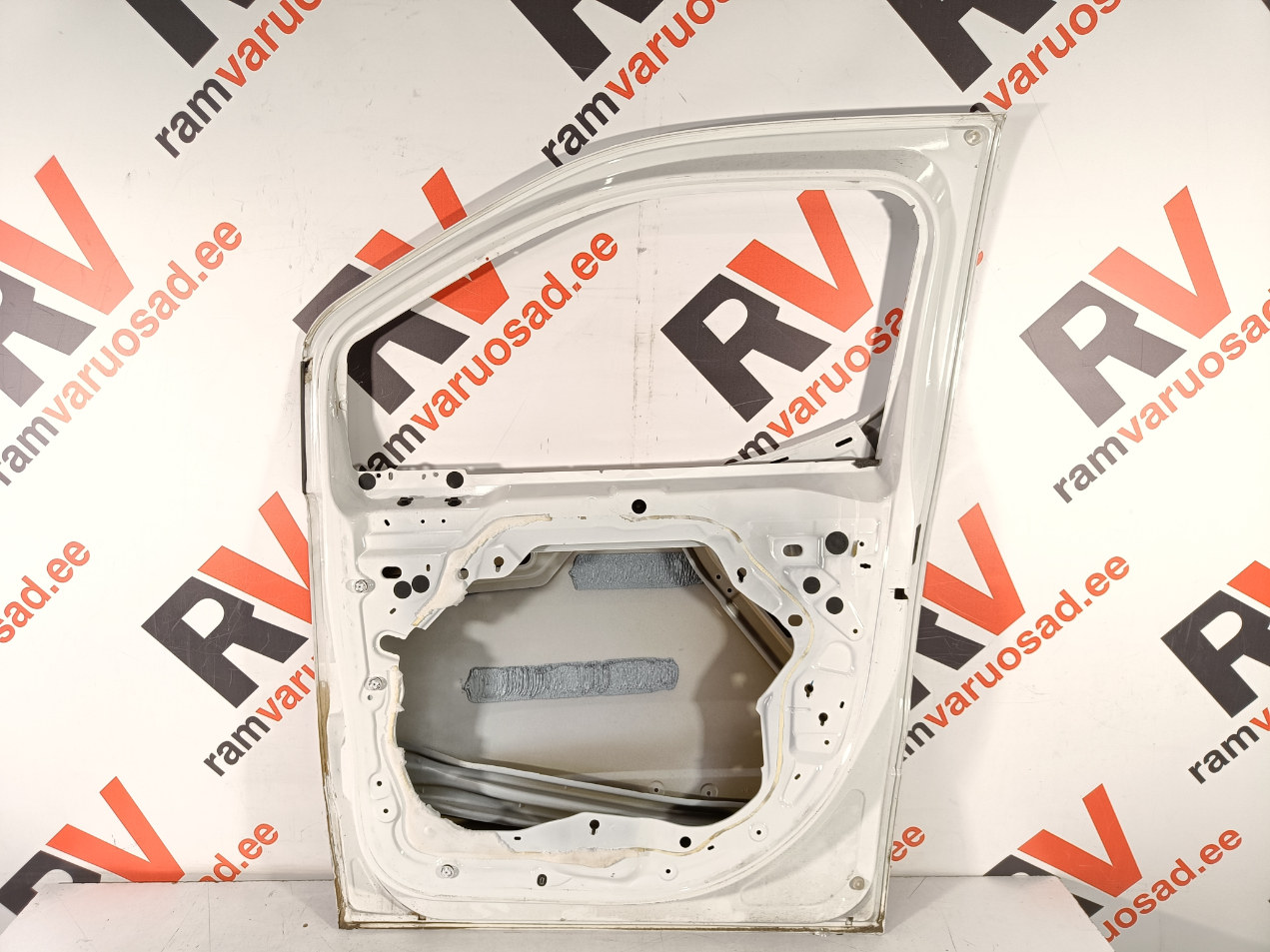 Citroen Berlingo esiuks - pilt 4