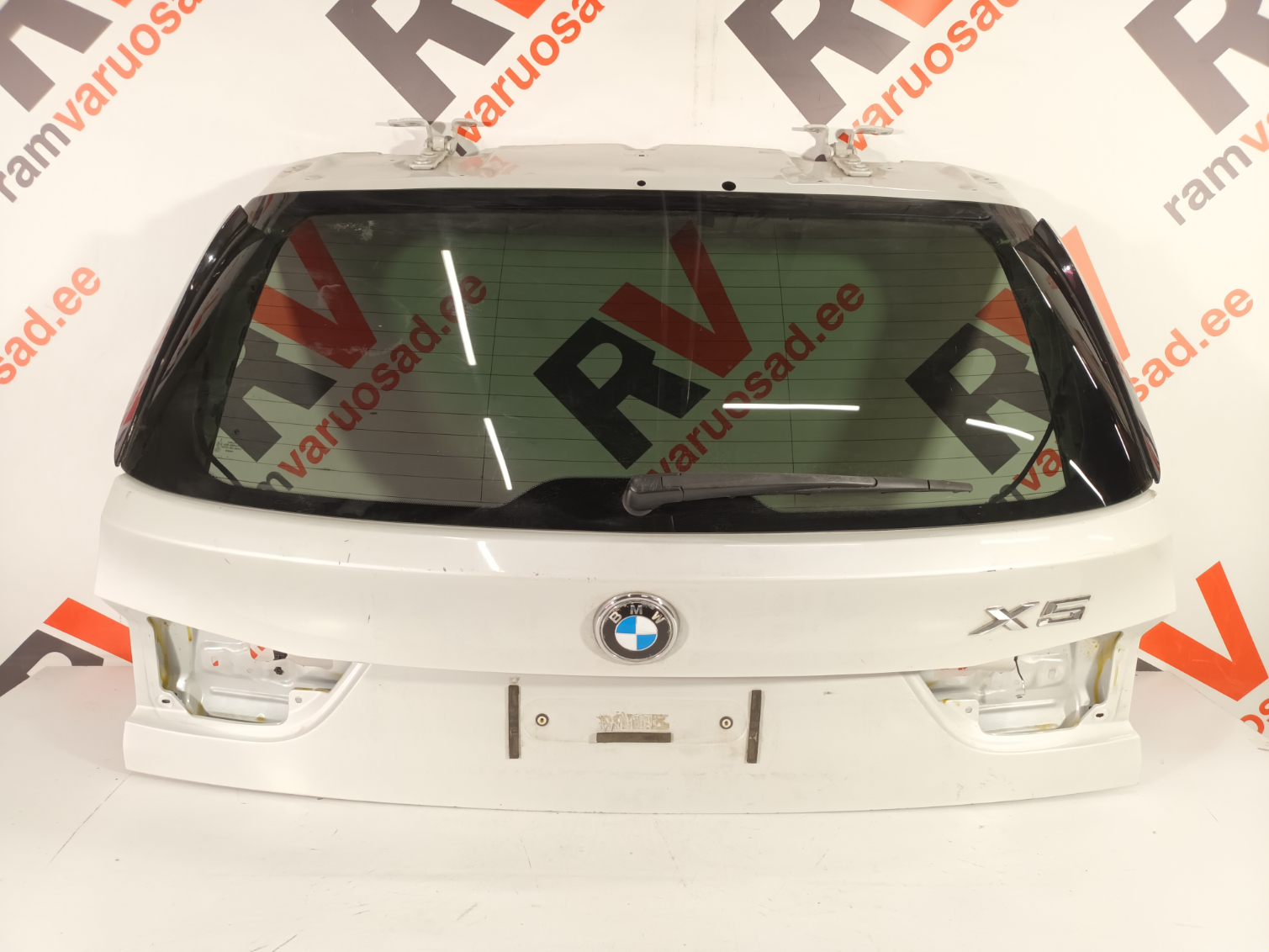 BMW X5 F15 tagaluuk