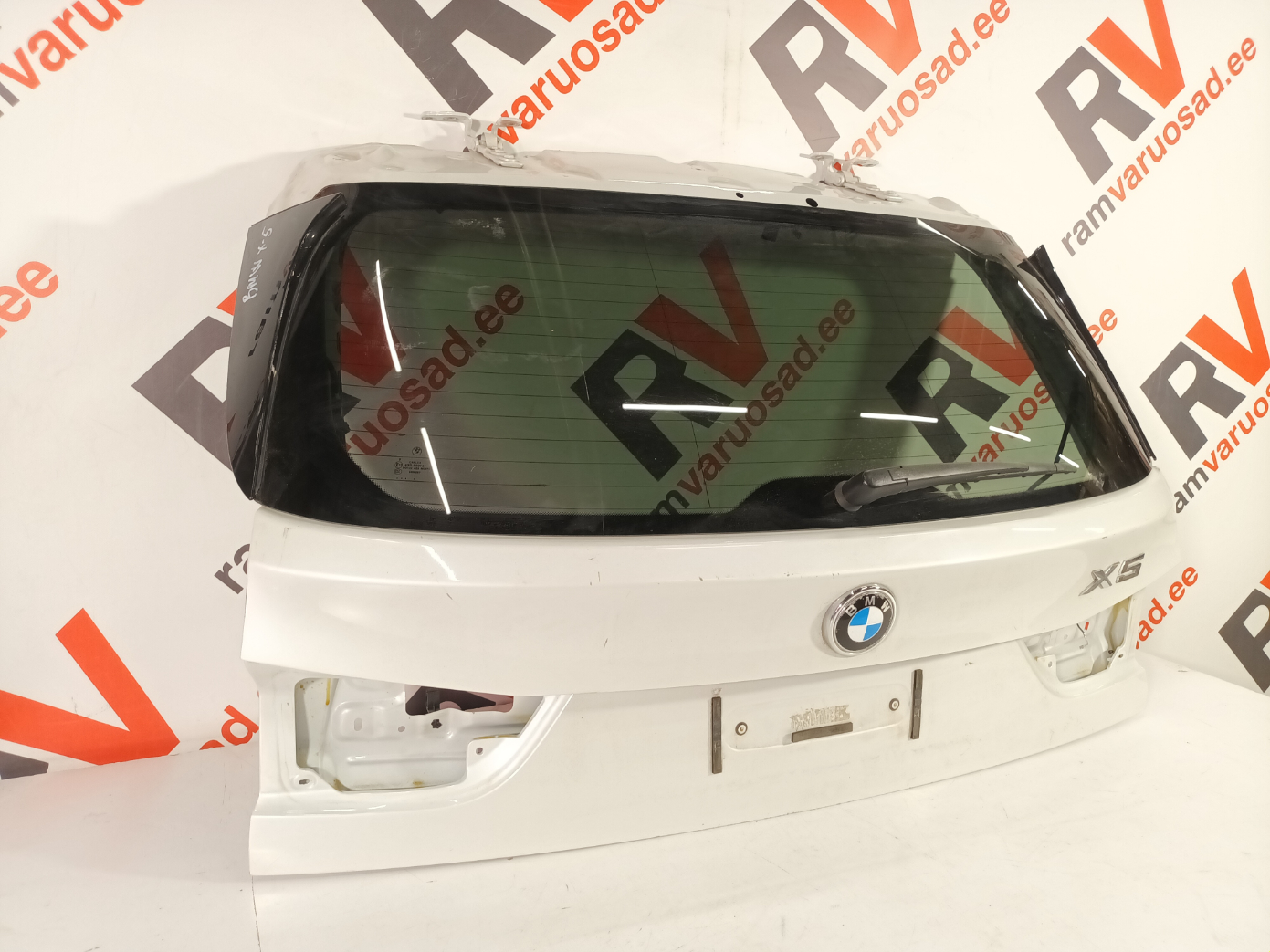 BMW X5 F15 tagaluuk - pilt 2