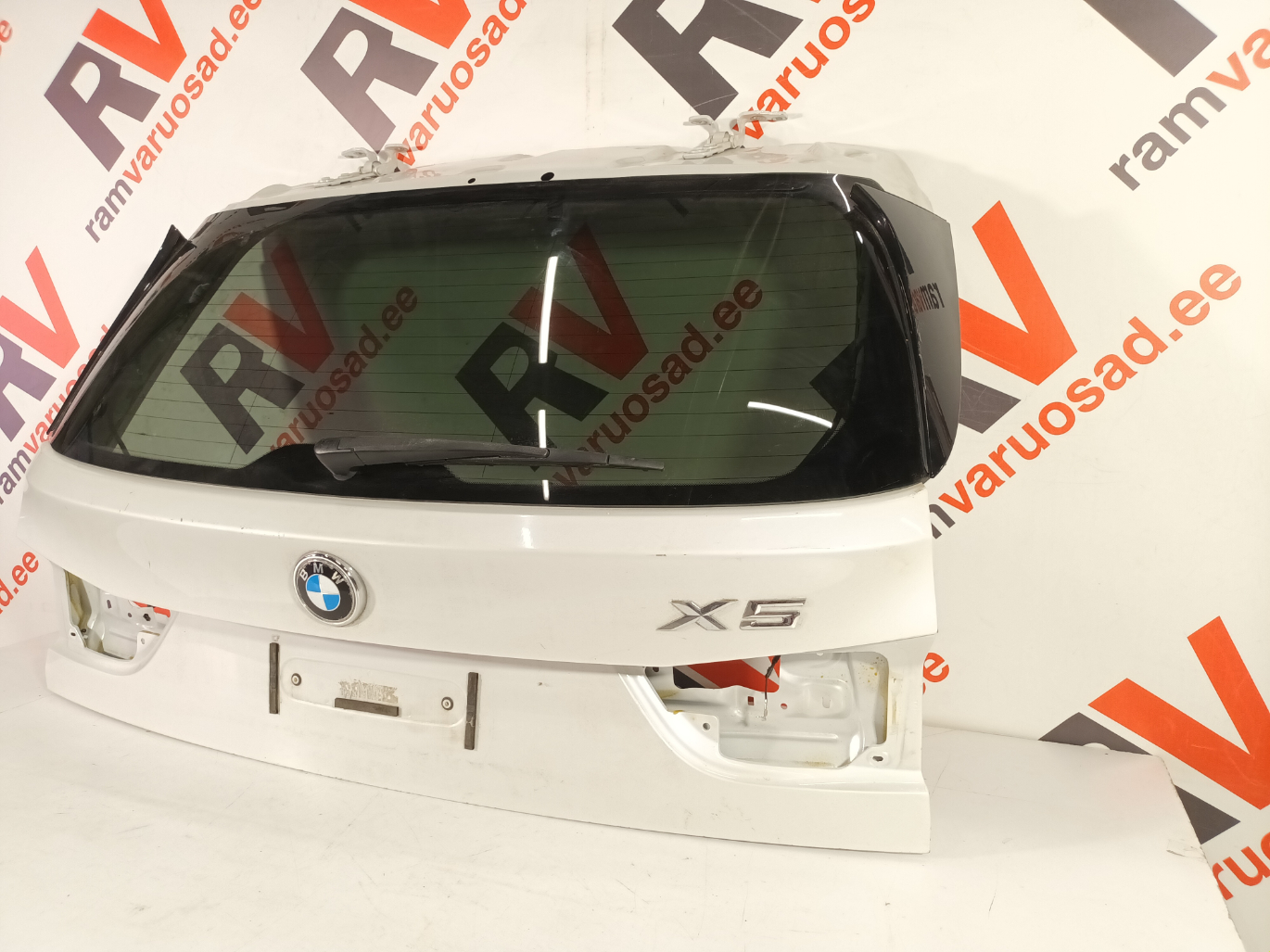 BMW X5 F15 tagaluuk - pilt 3