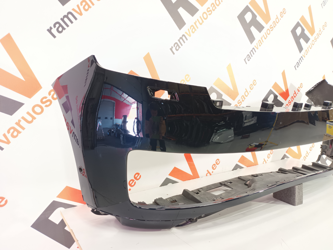 LandRover Range Rover L460 esistange - pilt 2