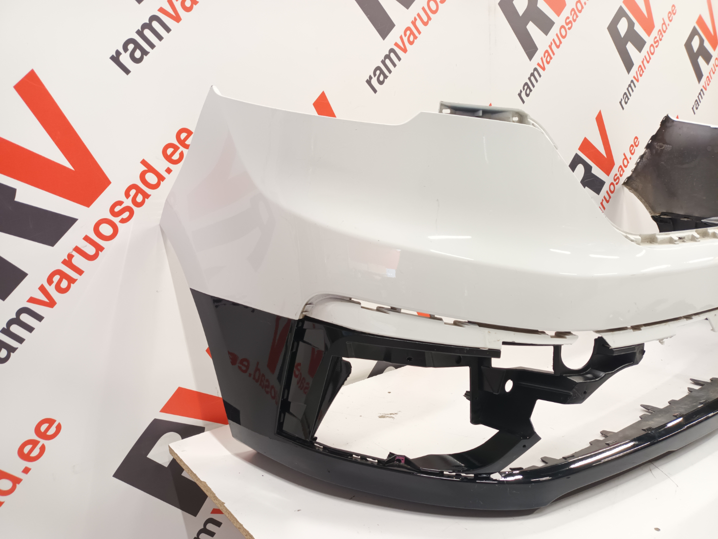 Renault Trafic esistange - pilt 2